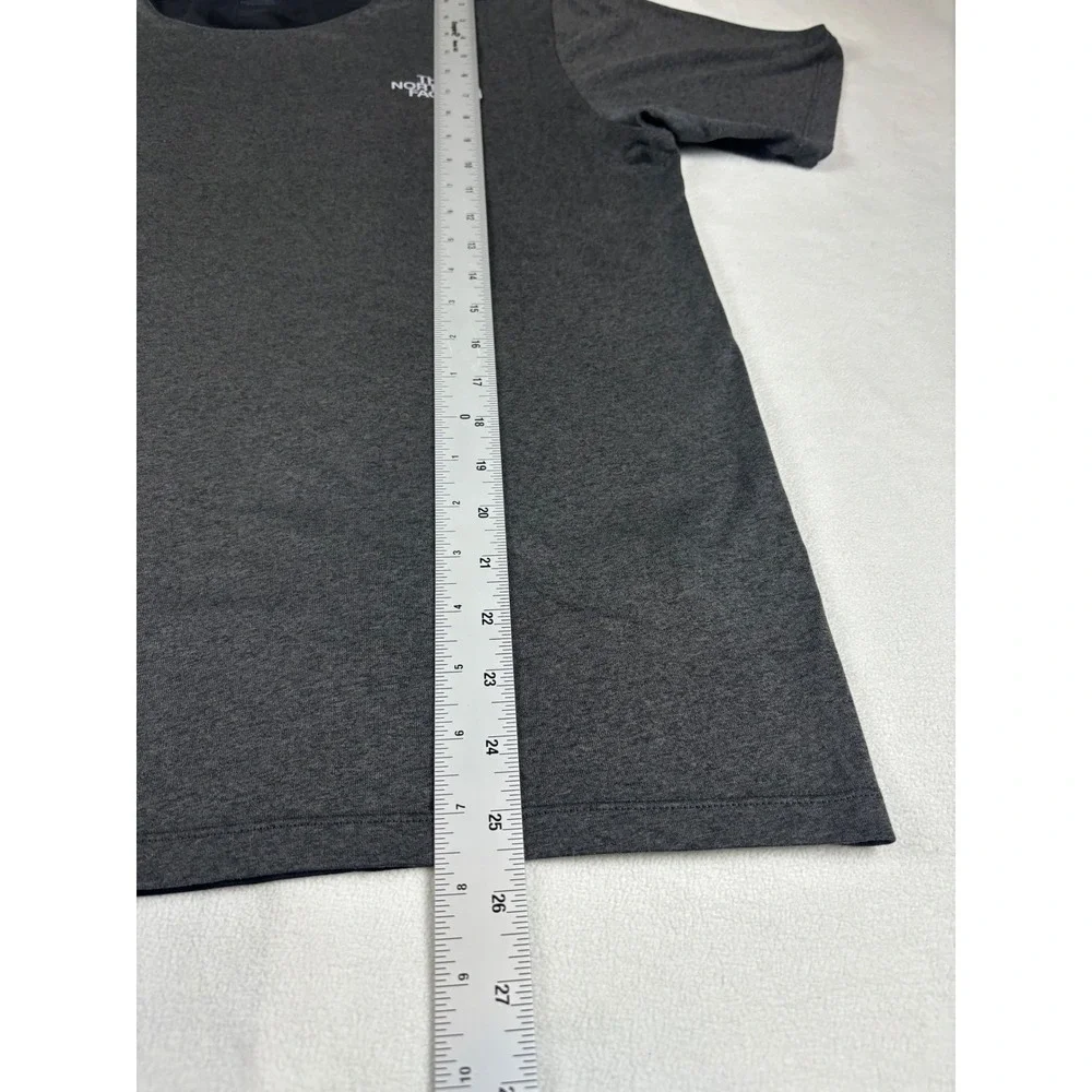 The North Face Mountain Athletics Mens‎ M Gray FlashDry Training T-Shirt Heather